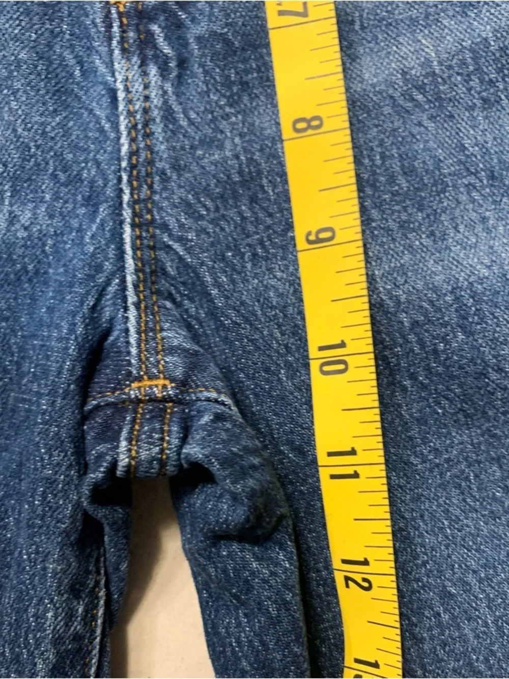 J. Crew Relaxed boyfriend jean in all-day stretch - size 25